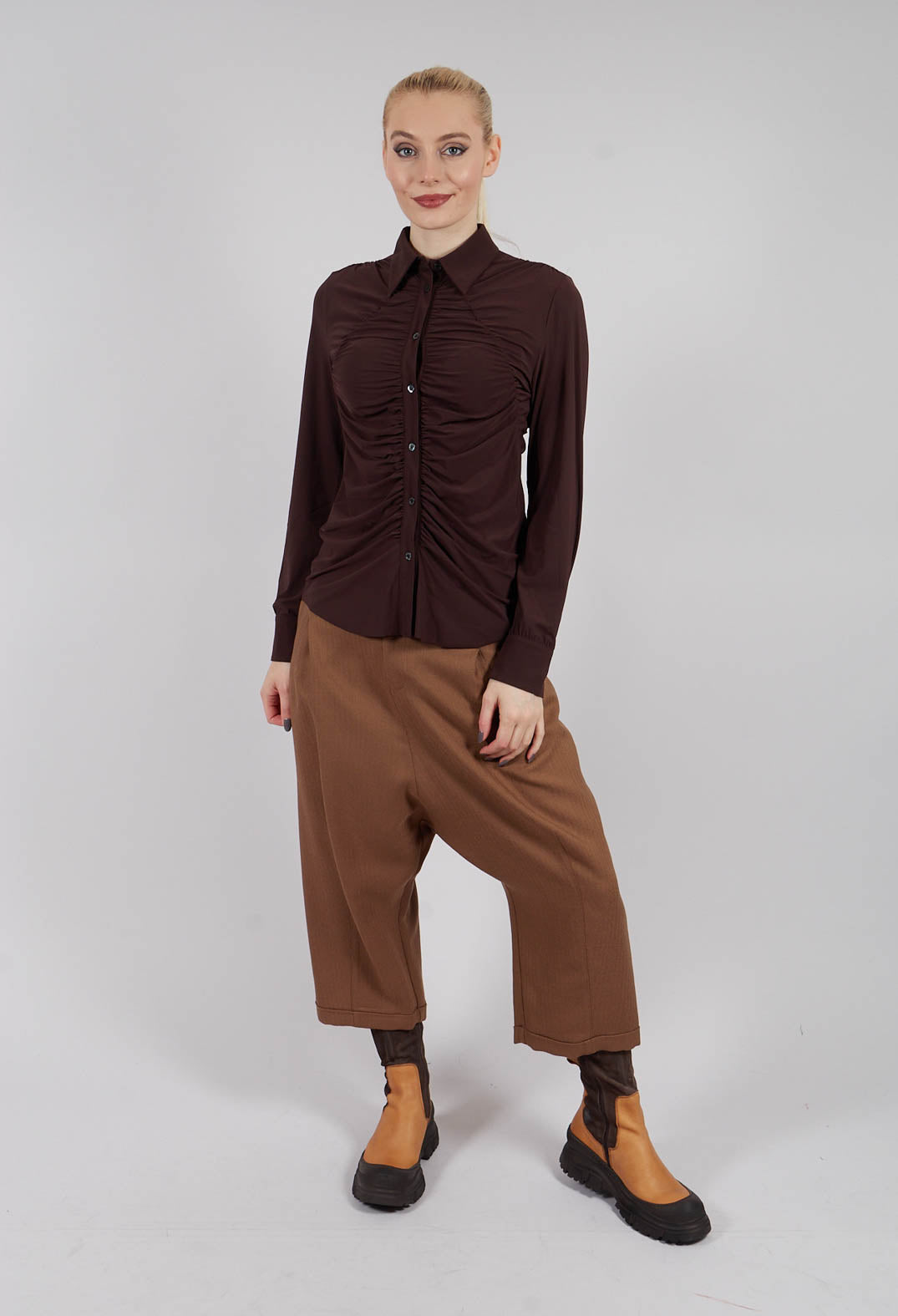 Tether Shirt in Brown