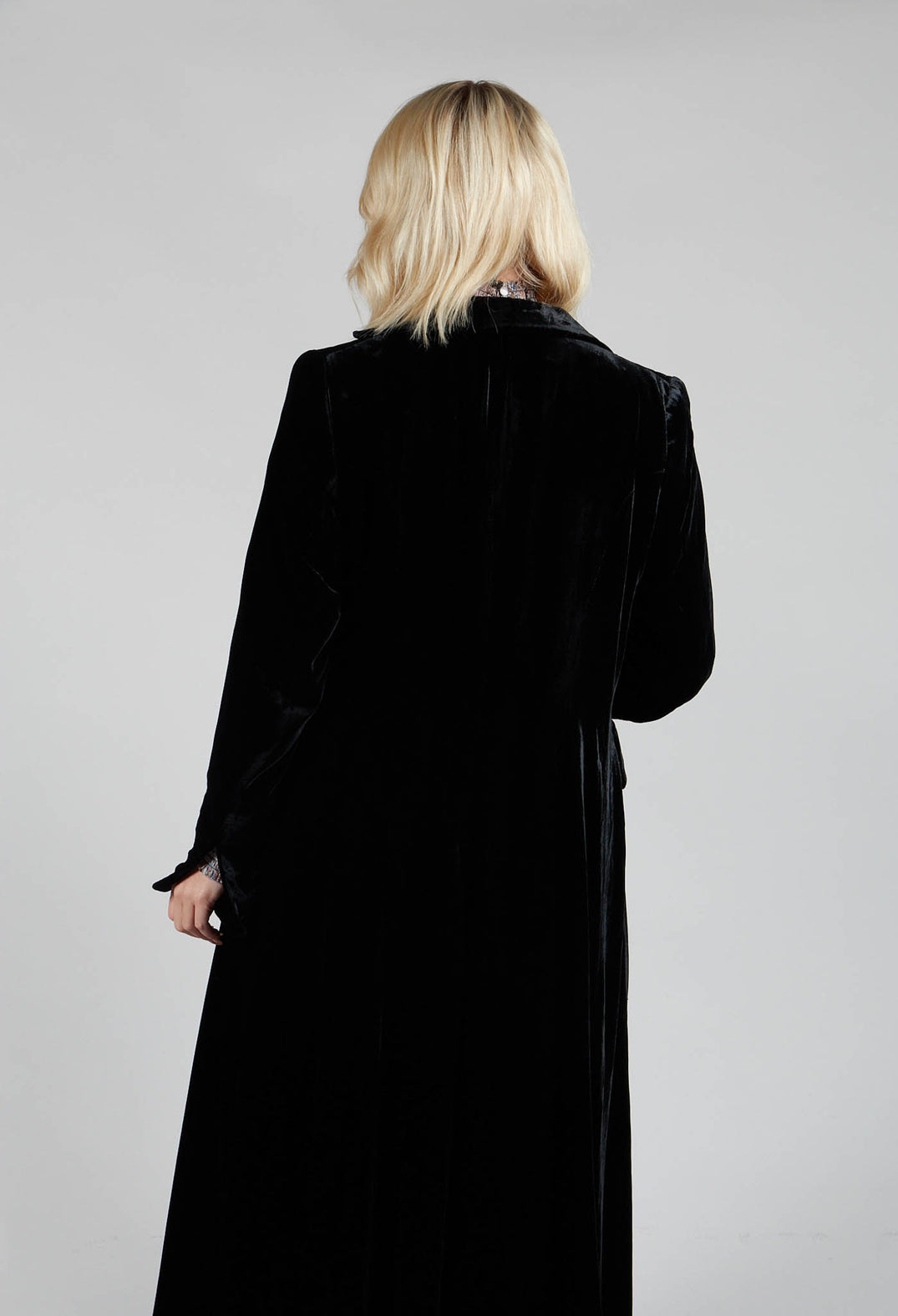 Classic Coat in Black