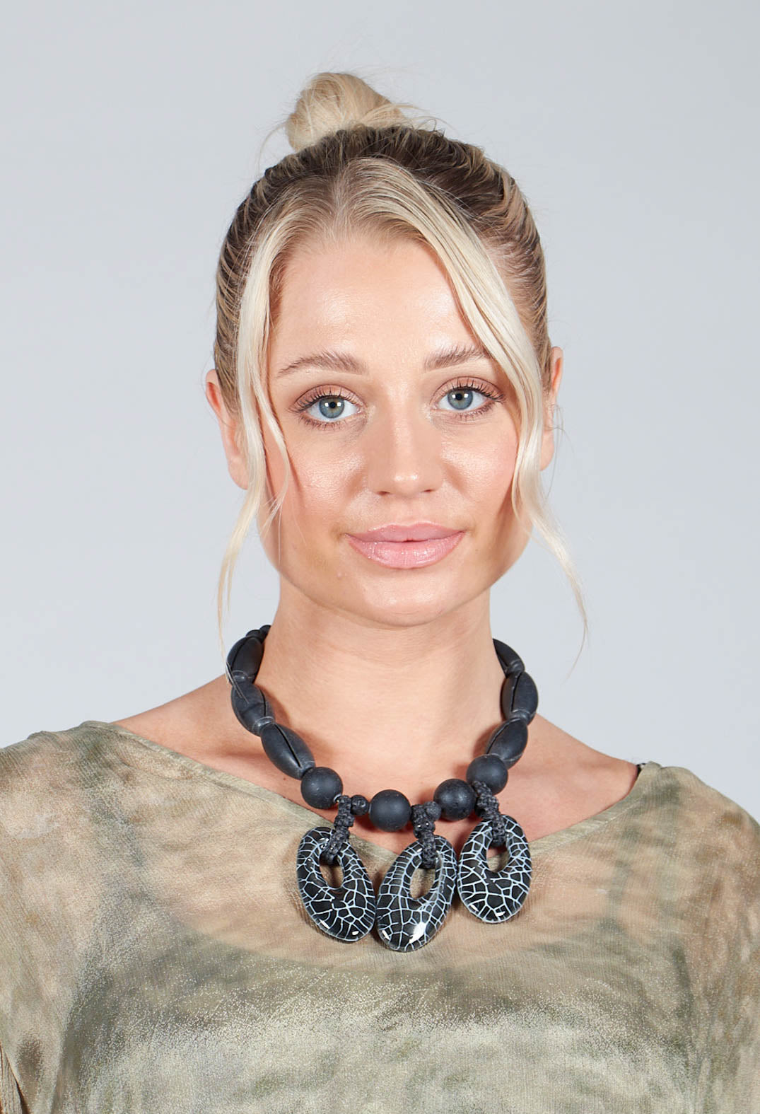 One of a Kind Necklace in Agate and Ceramic