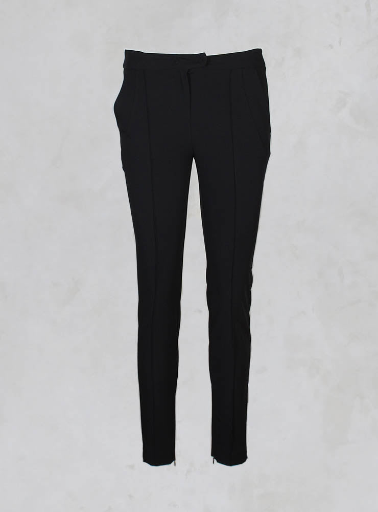 Pantalone Chagall Straight Leg Tailored Trousers in Nero