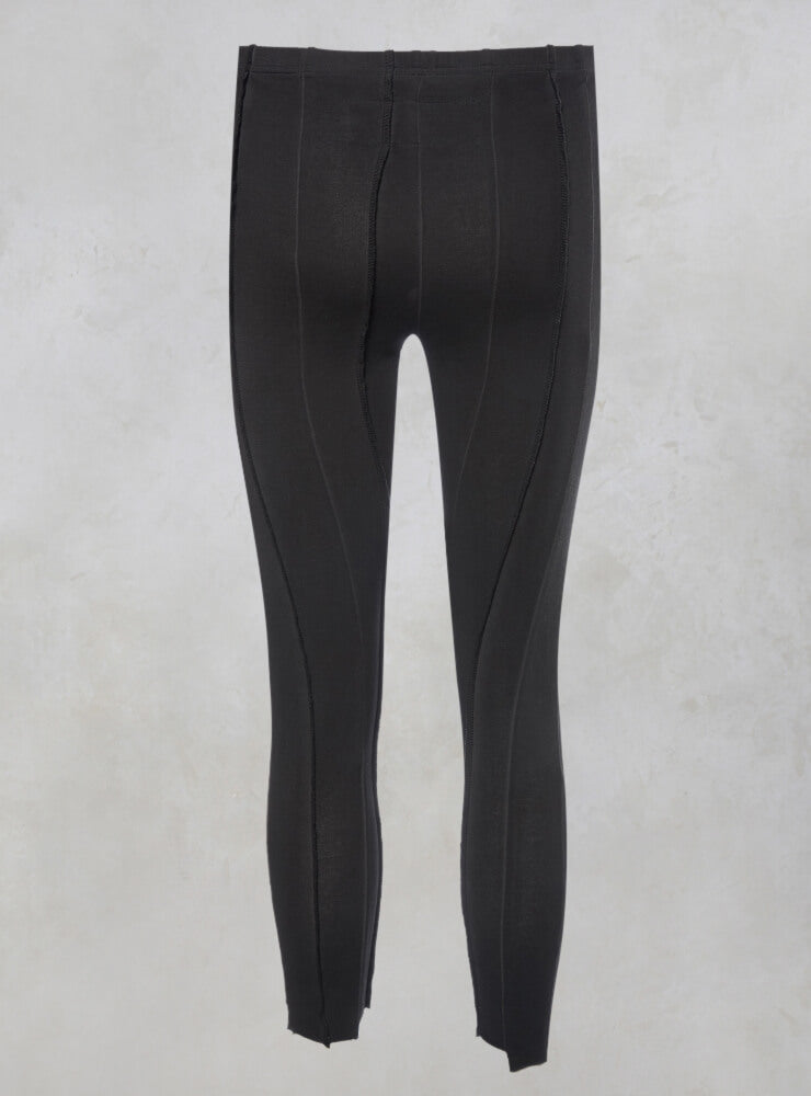Ribbed Leggings with Raw Hem in Carbon