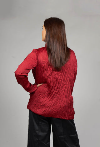 Crinkled Zipped Up Jacket in Red