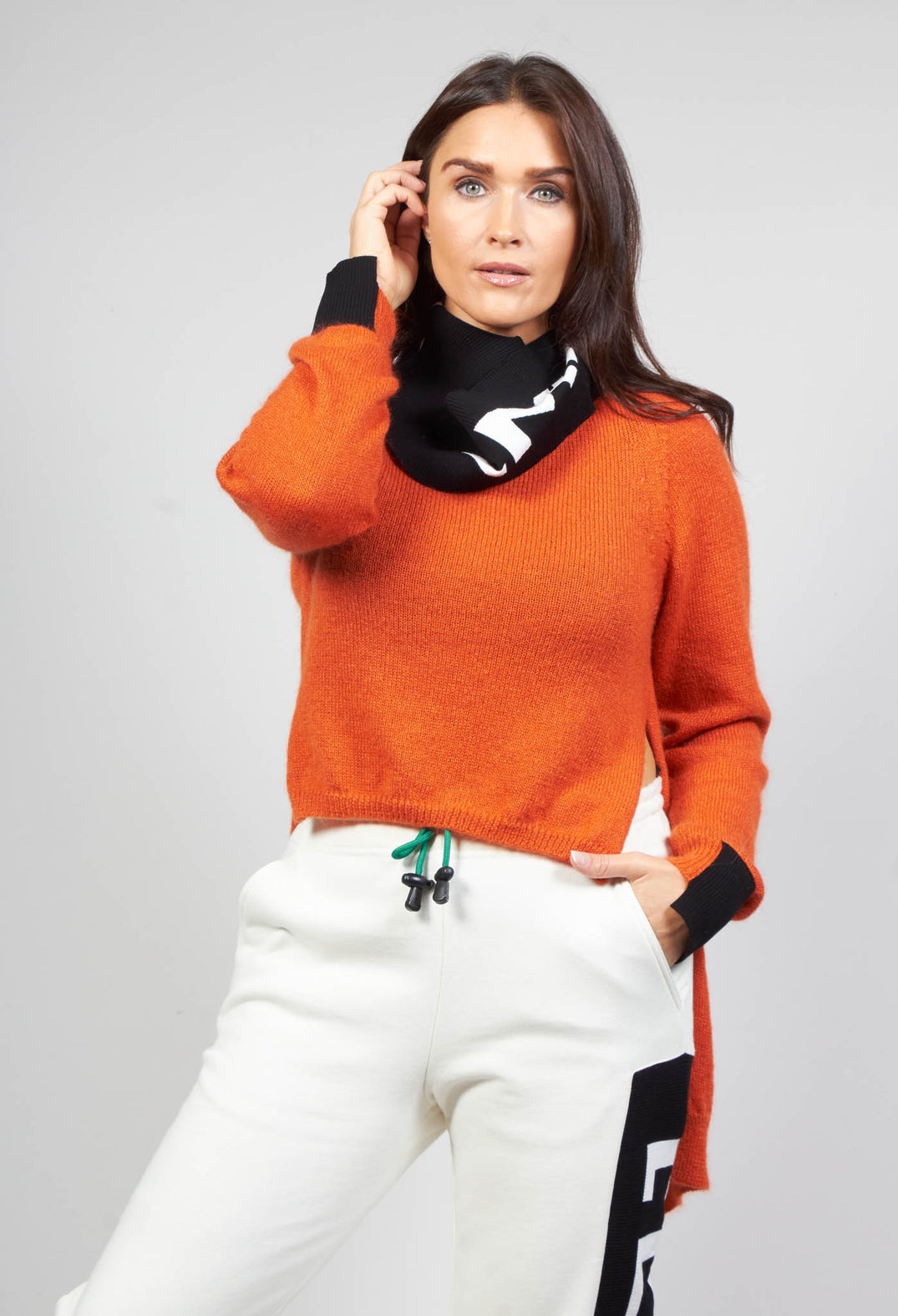 Fine Knit Jumper in Salgemma Orange