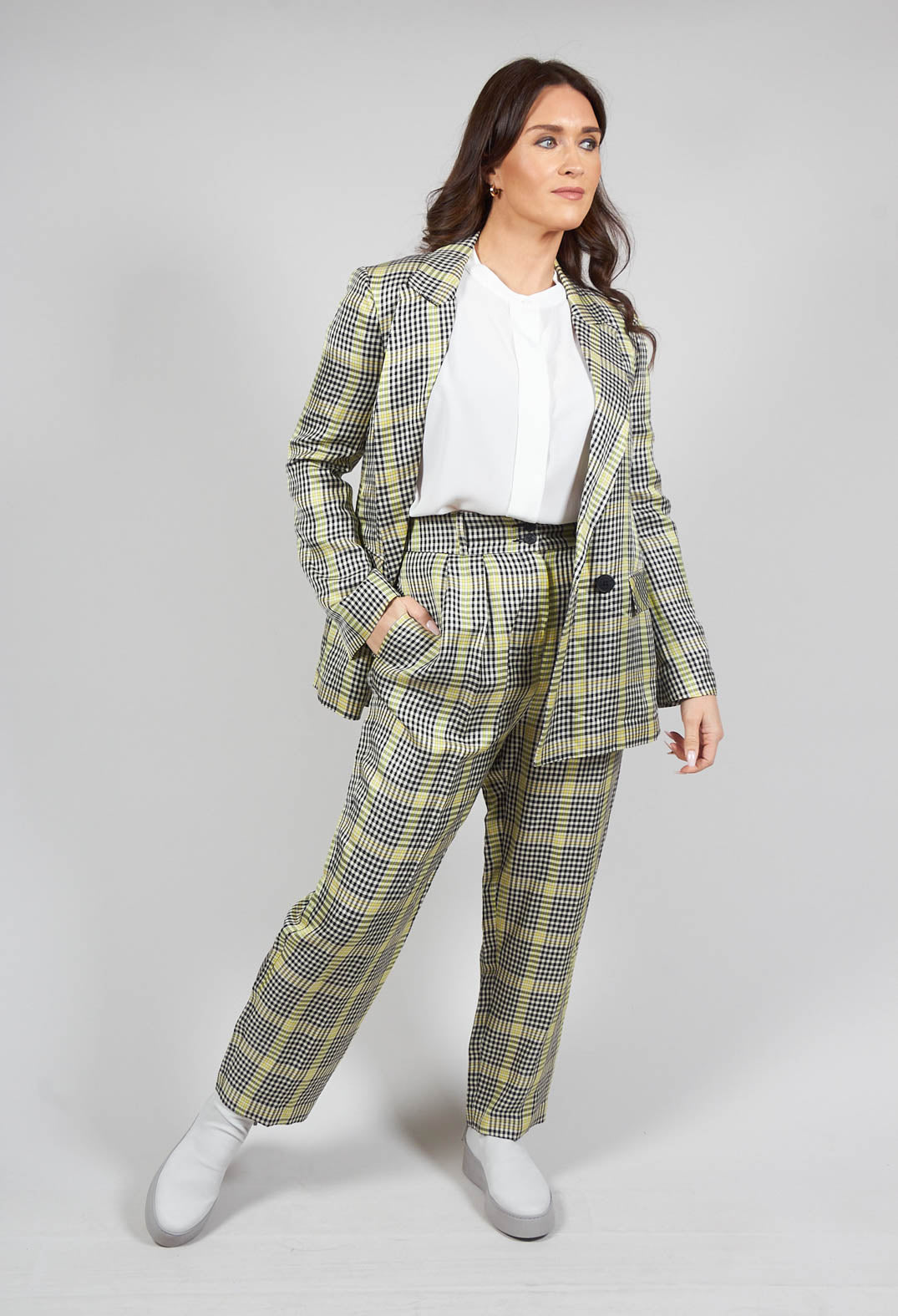 tailored trousers in yellow and black check