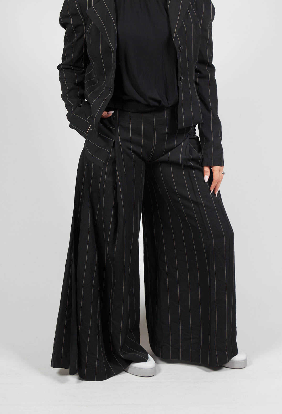 Pinstripe Trousers in Nero