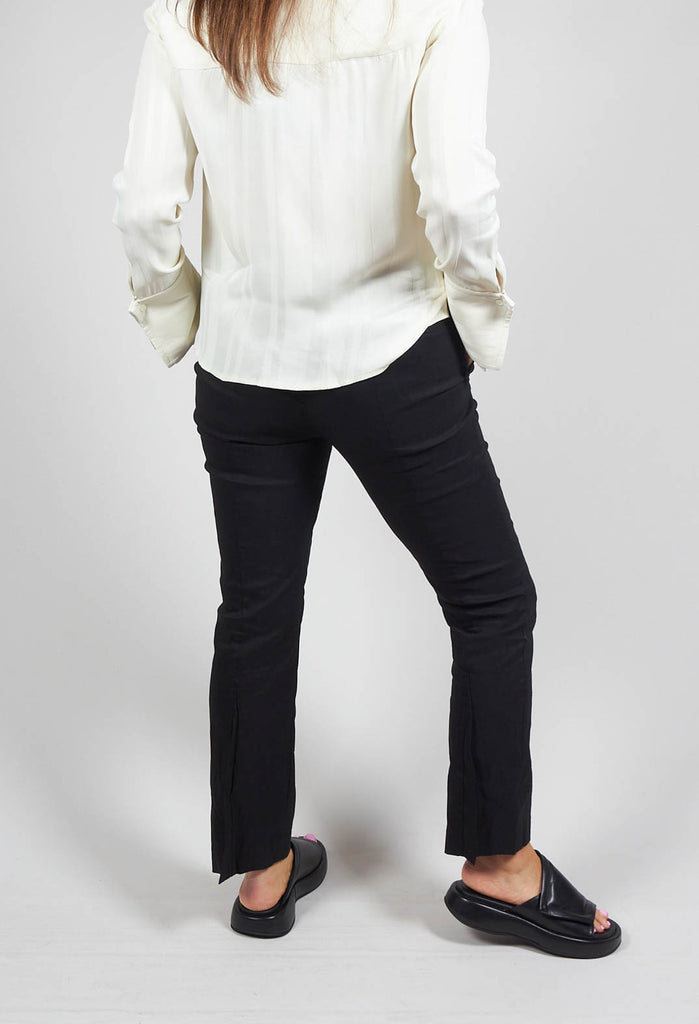 Straight Leg Trousers in Efesto Nero