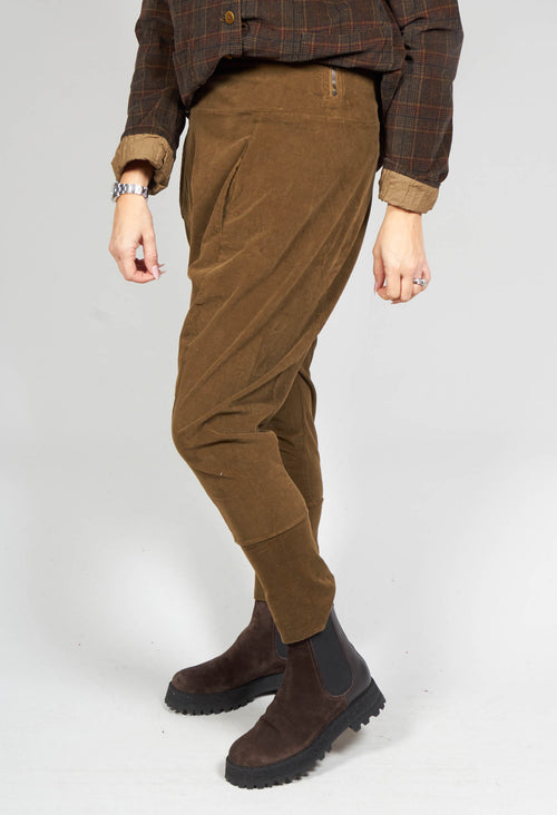 Velvet Trousers in Caramel