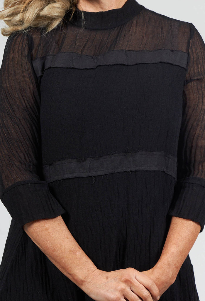 Black Ma Dress in Black