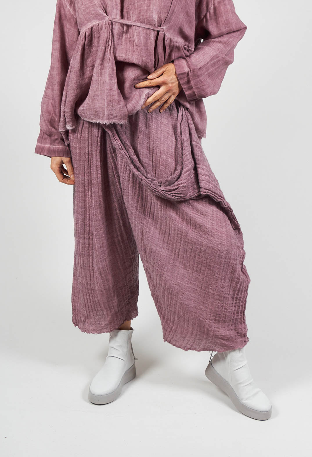 Susy Dyed Trousers in Wine