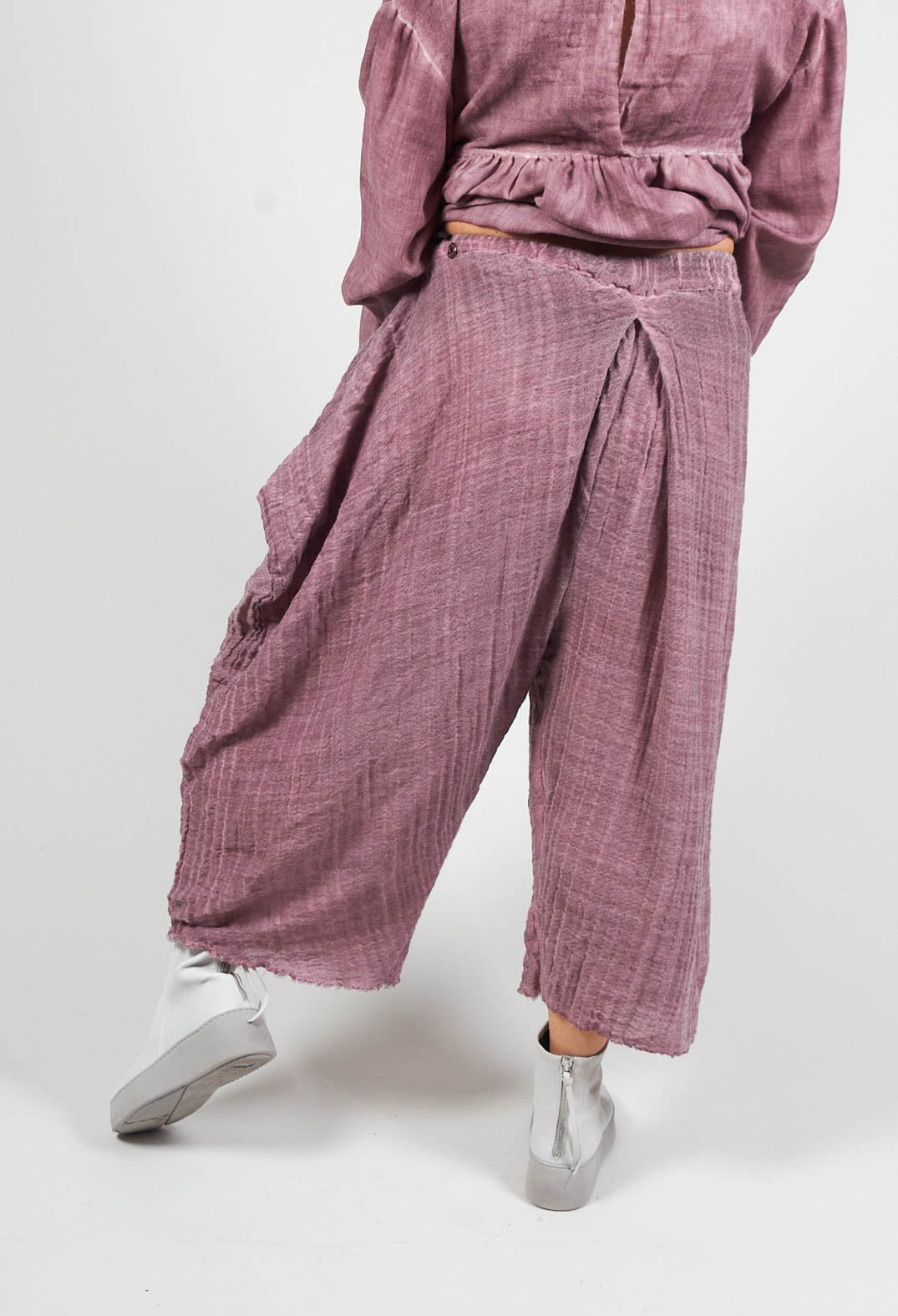 Susy Dyed Trousers in Wine