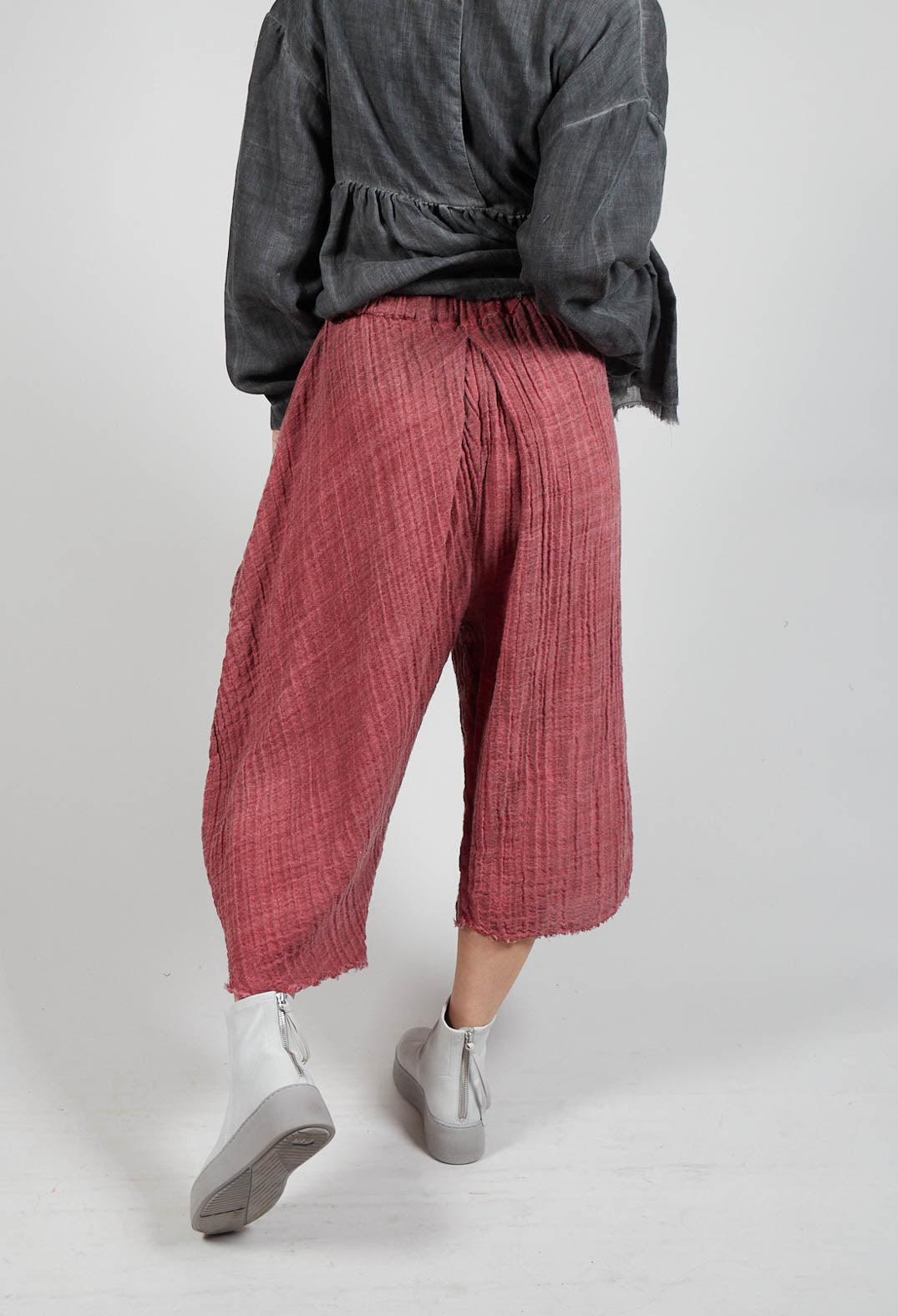 Susy Dyed Trousers in Red