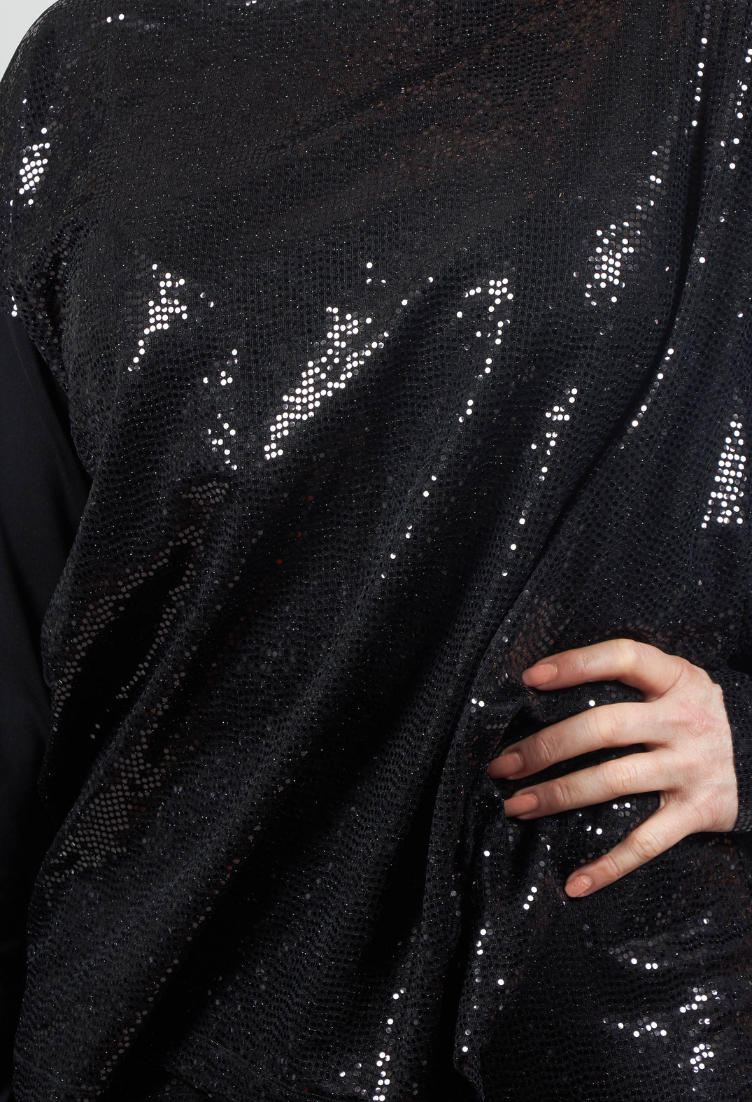 Sequin Top Shirt Utek in Black