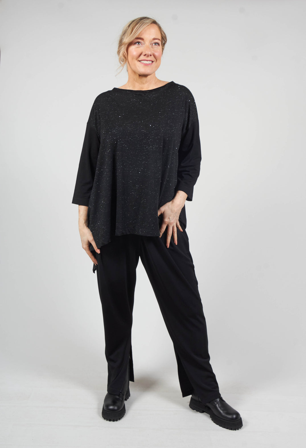 Peg Trousers Pants Vemi7 in Black
