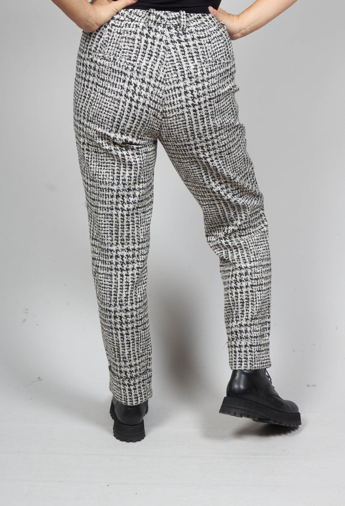 Pants Aure in Black and Offwhite