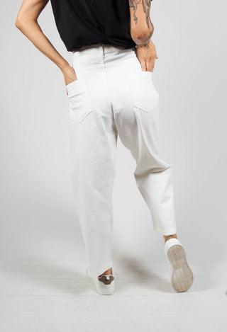 Straight Leg Jeans with Patch Pockets in Off White