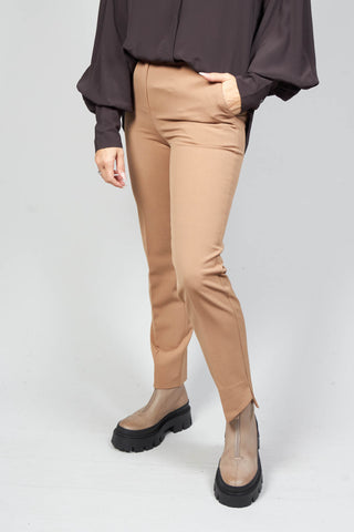 Cigarette Trousers in Camel