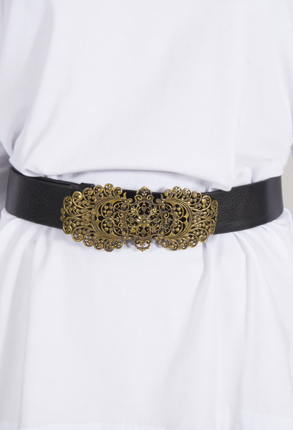 Belt with Ornate Plate Fastening in Black