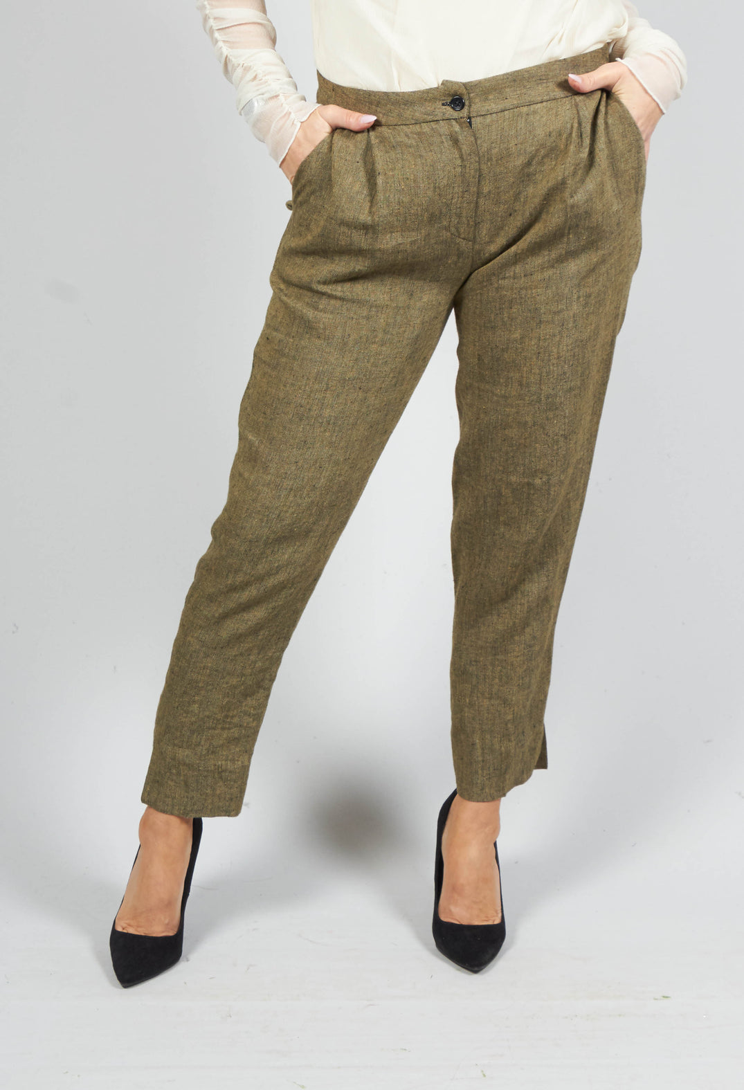 Straight Leg Pleated Trousers in Rock