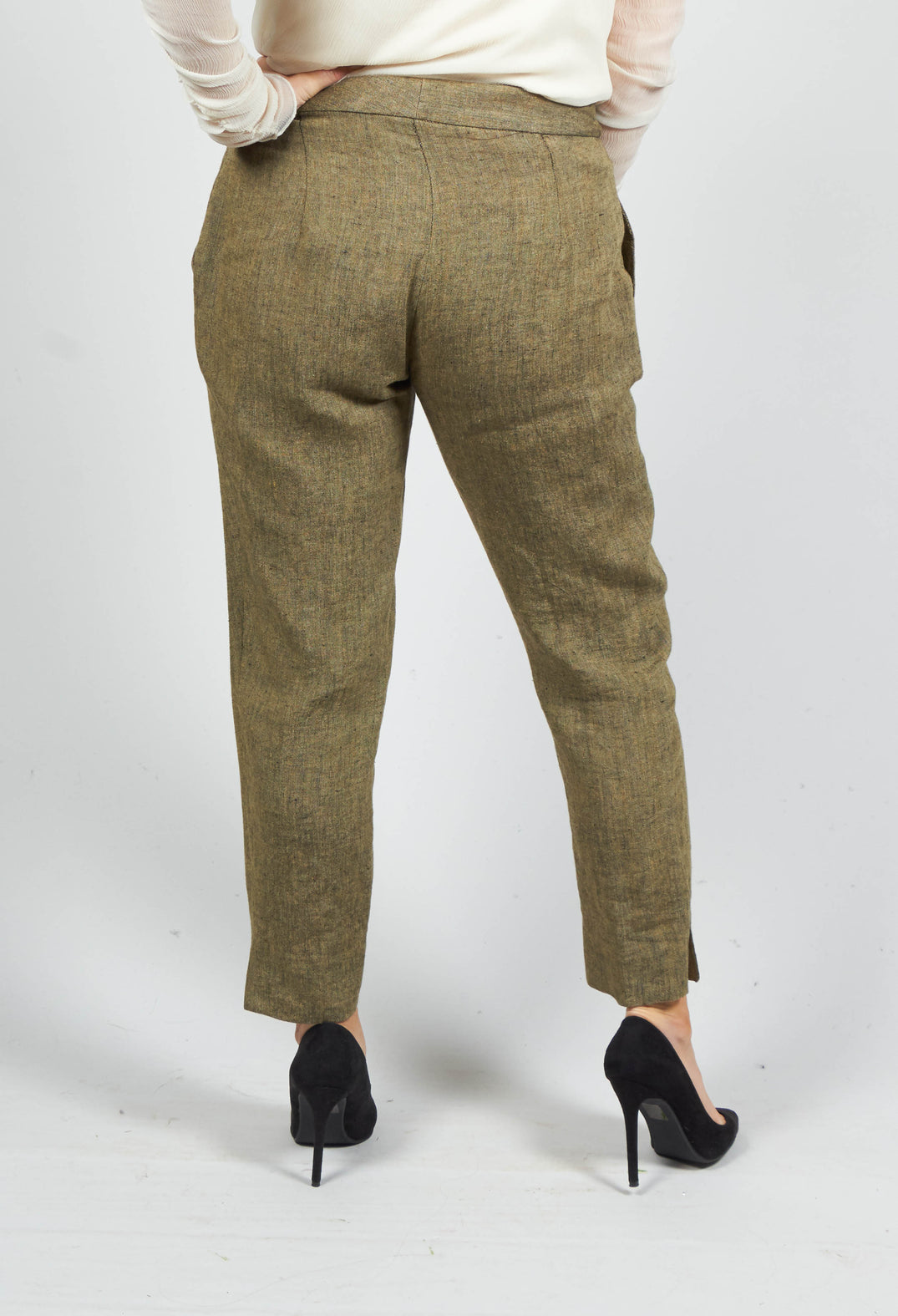 Straight Leg Pleated Trousers in Rock