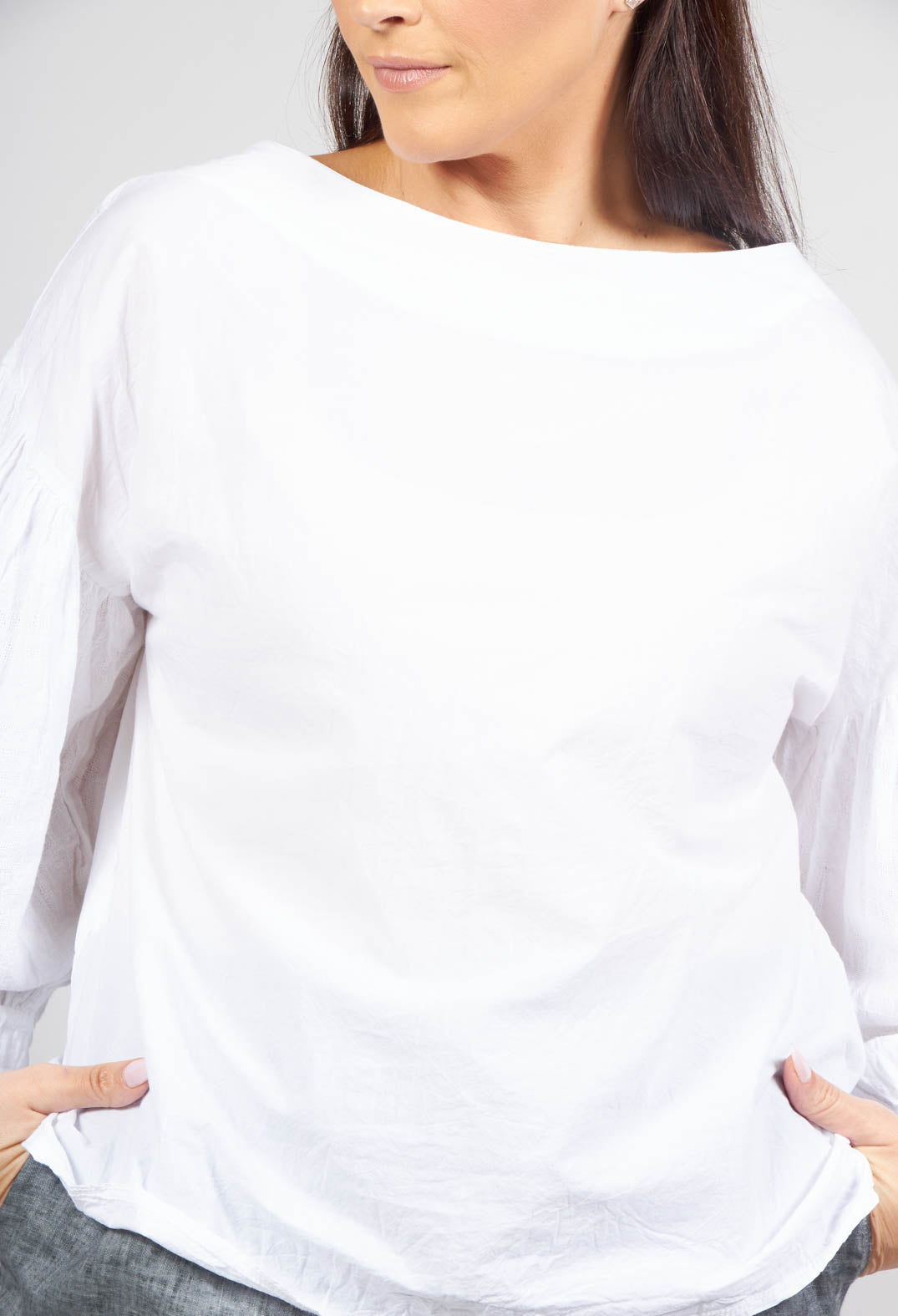 Crinkle Top with Contrasting Sleeves in White