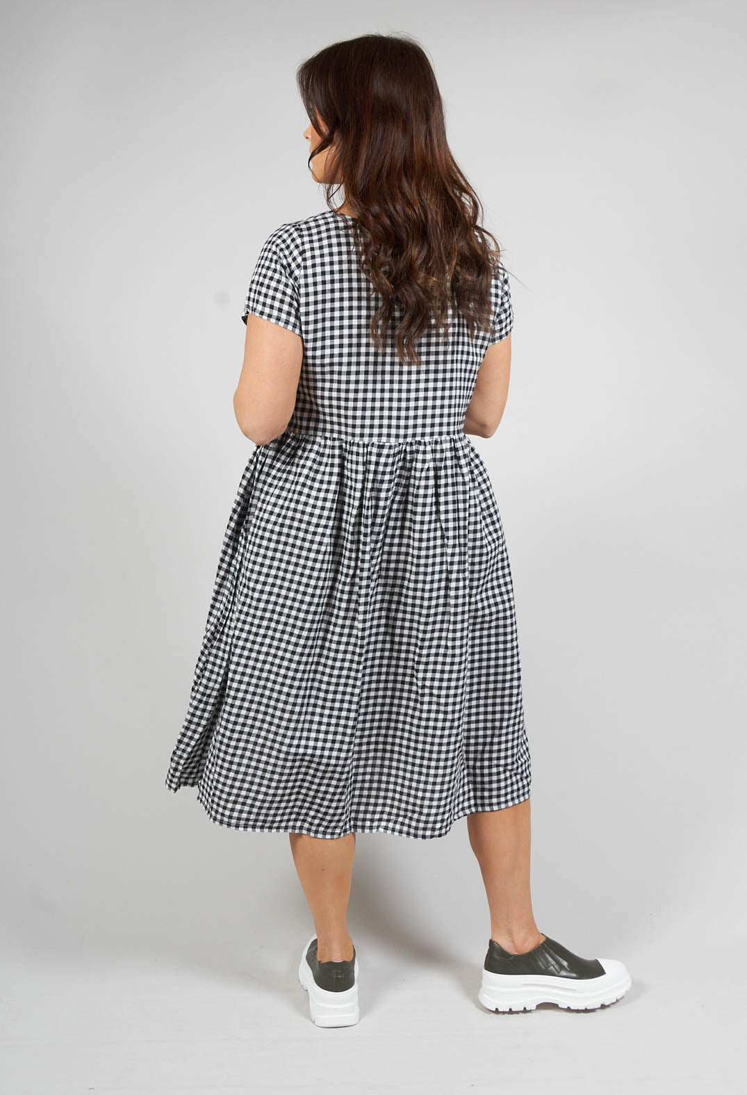 Lobideal Checkered Dress in White and Black