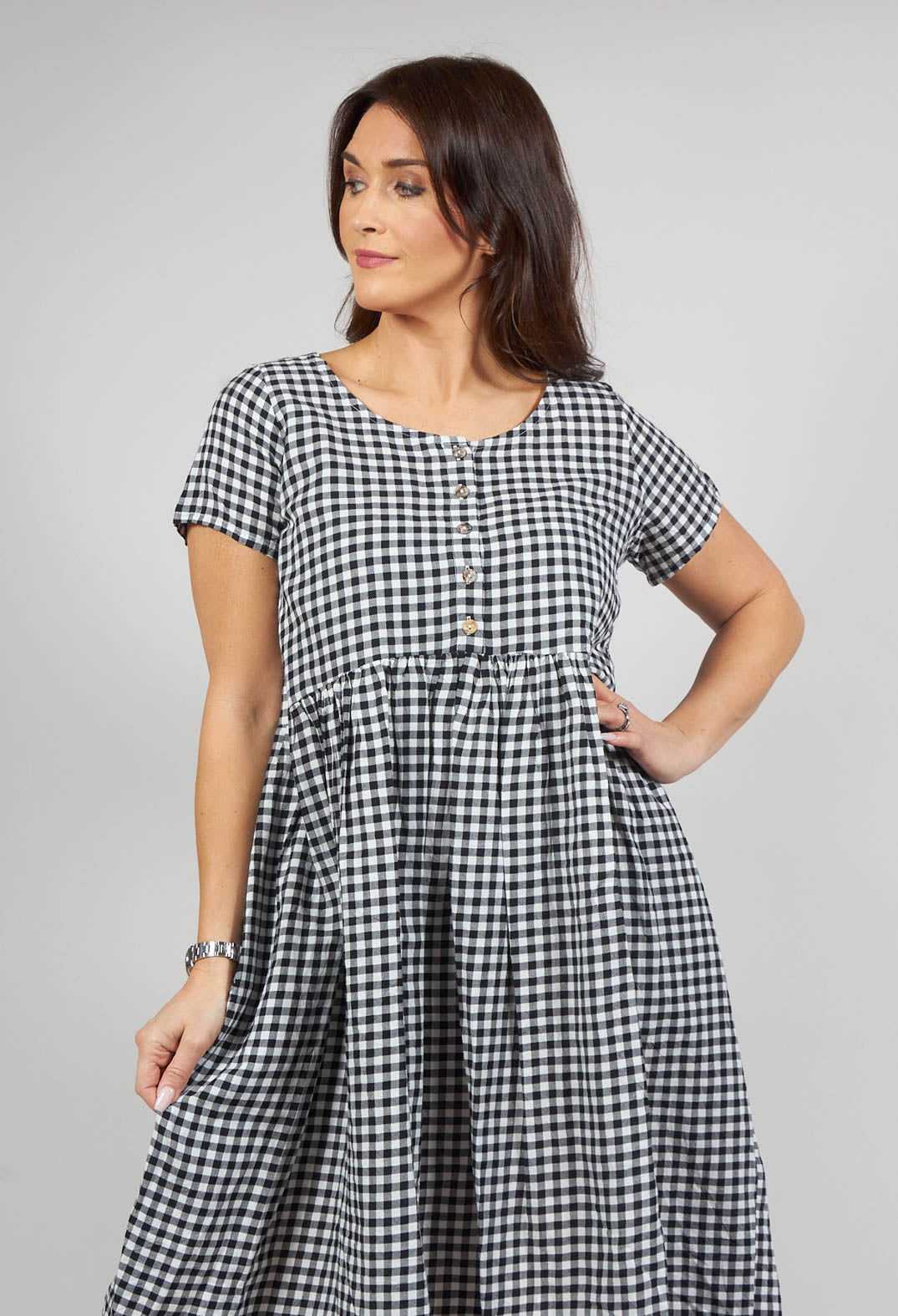 Lobideal Checkered Dress in White and Black