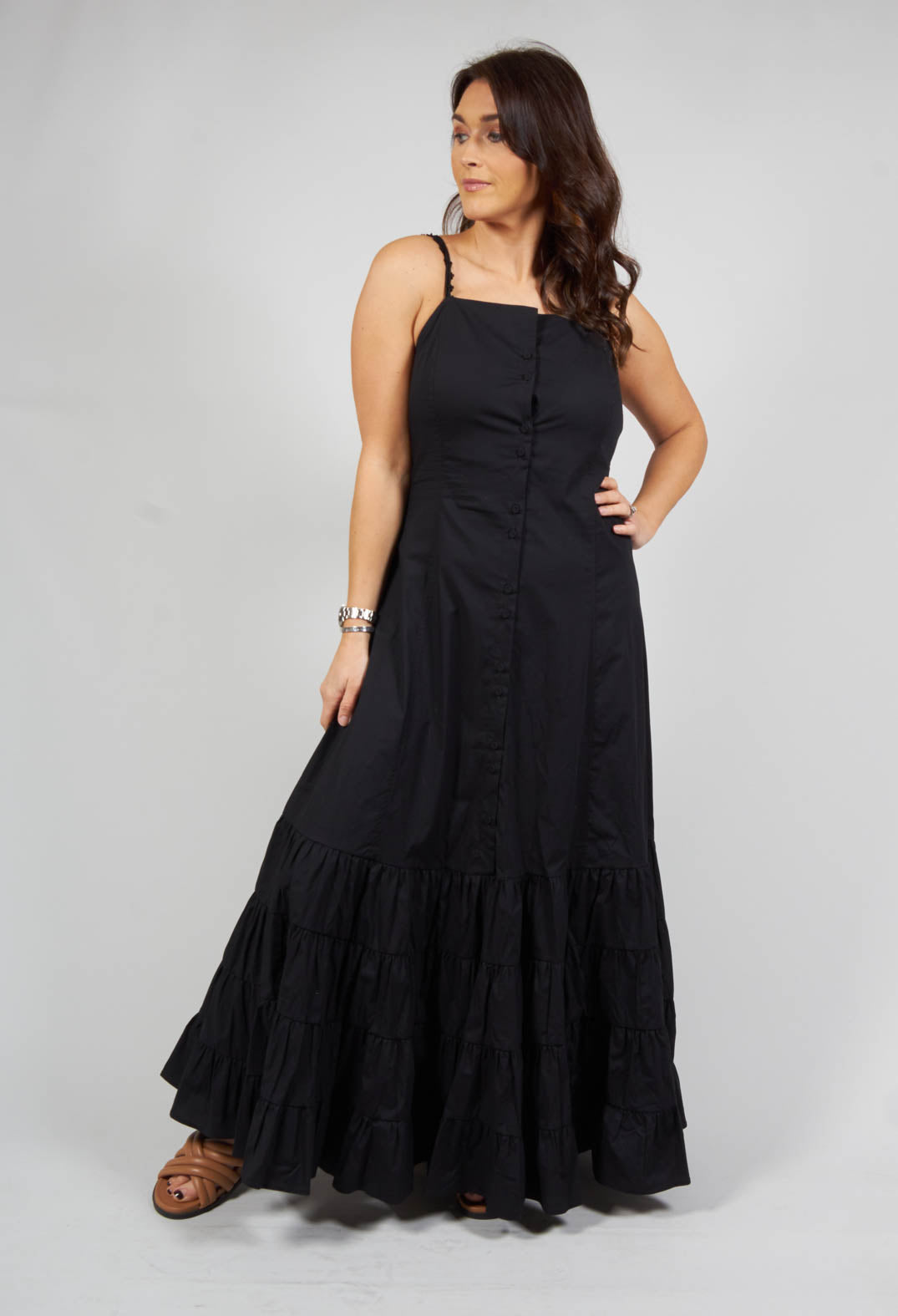 Beatrice B long sleeveless tiered dress in black