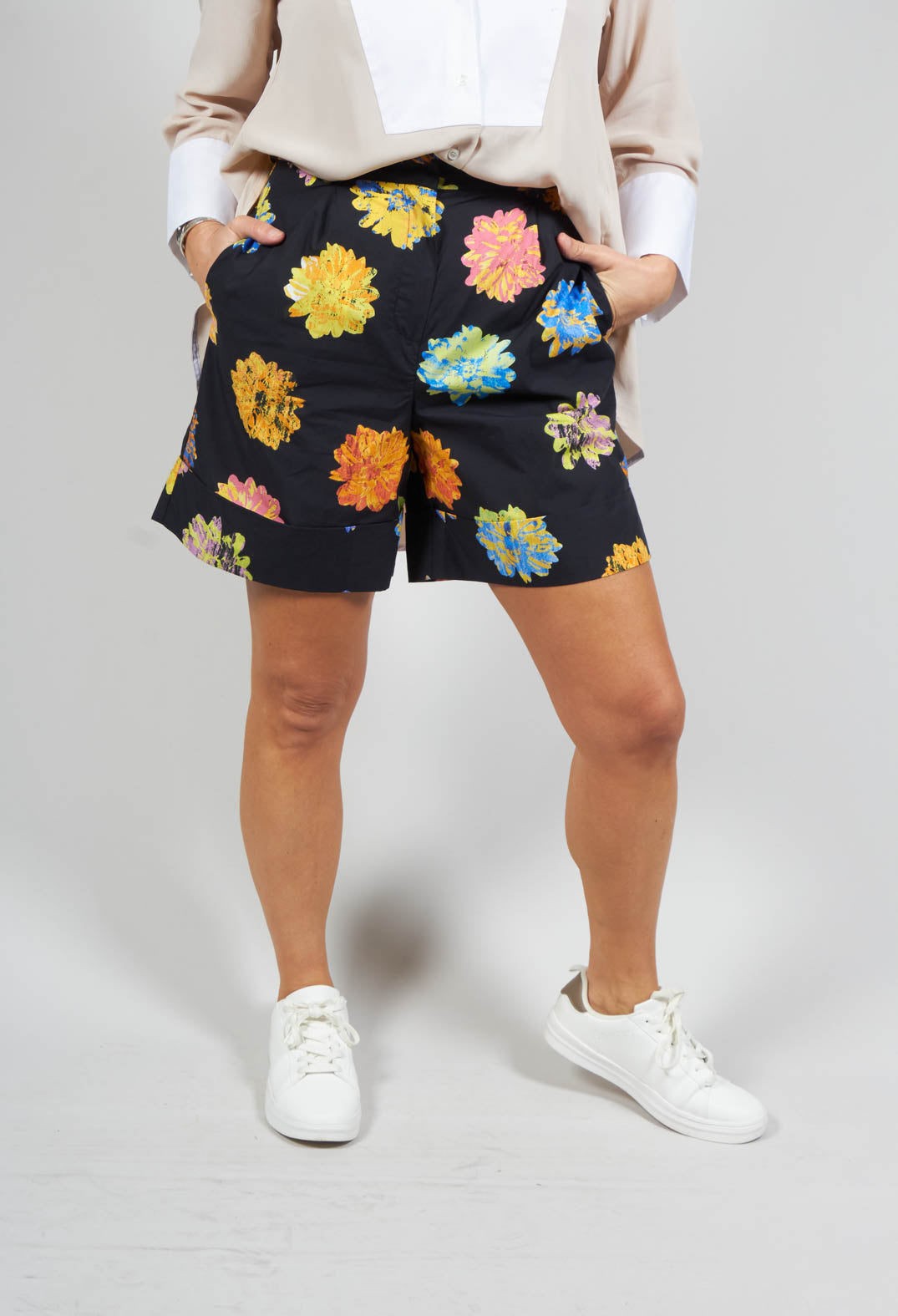 high waited floral shorts