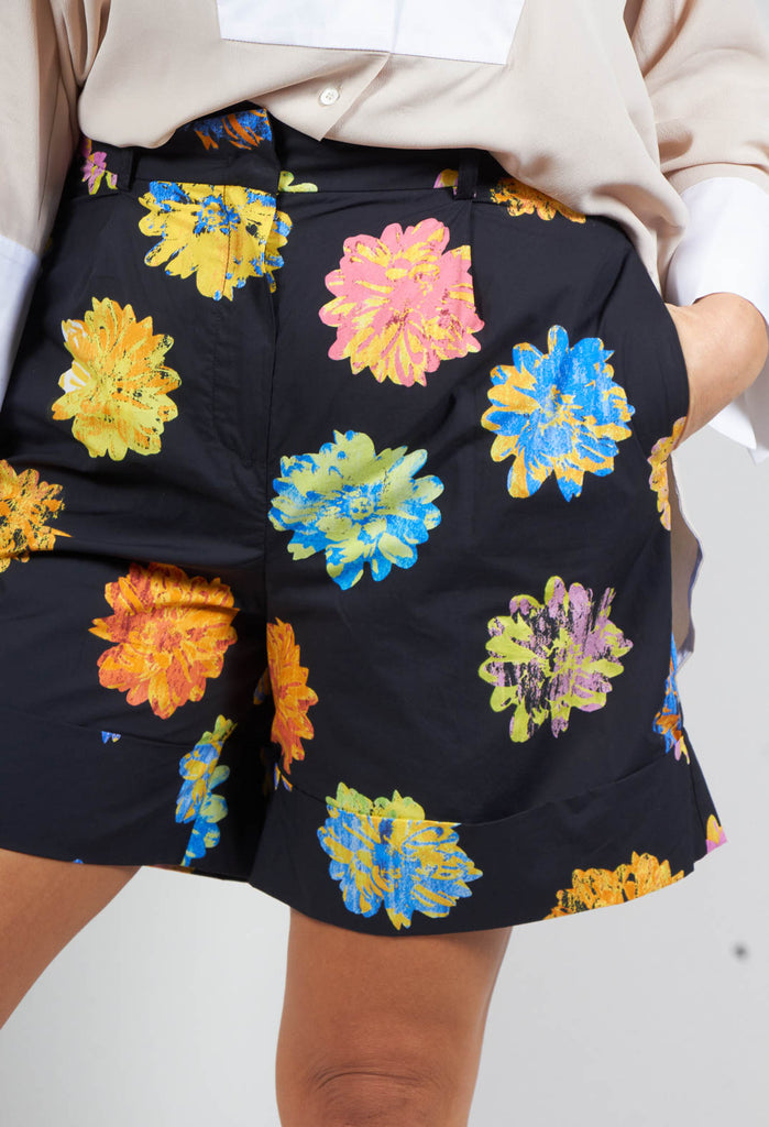pretty floral print shorts