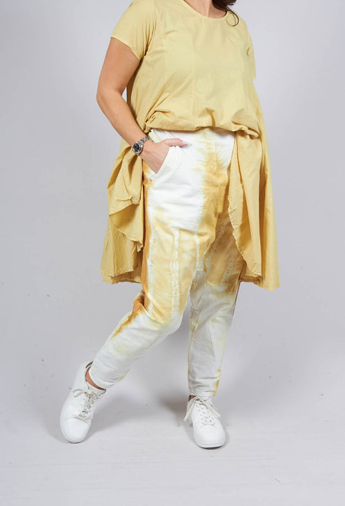 Gelder Trousers in Leo Yellow