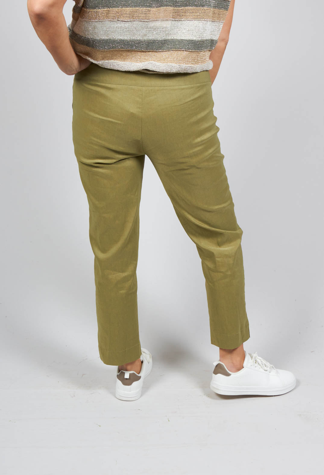 Soumia Slim Fit Trousers in Green