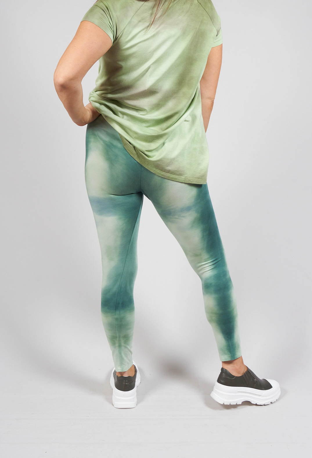 Taylora Leggings in Grass Green