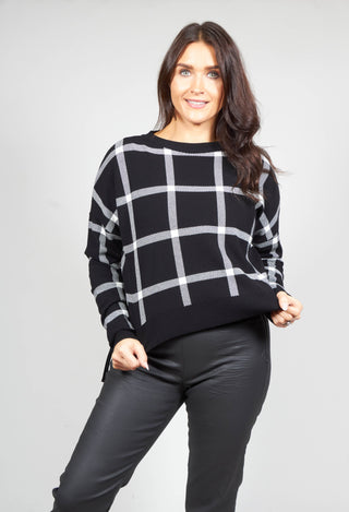 Long Sleeve Jumper with Check Design in Black