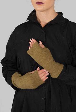 Knitted Mittens in Bronze