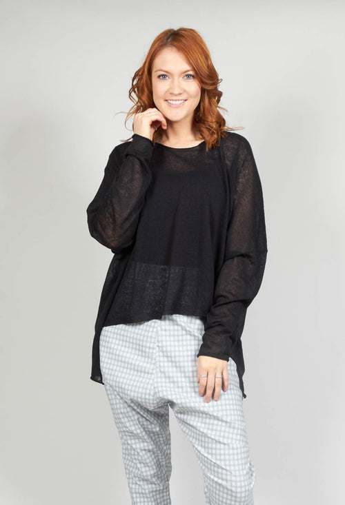 Oversized Cropped Jumper in Black