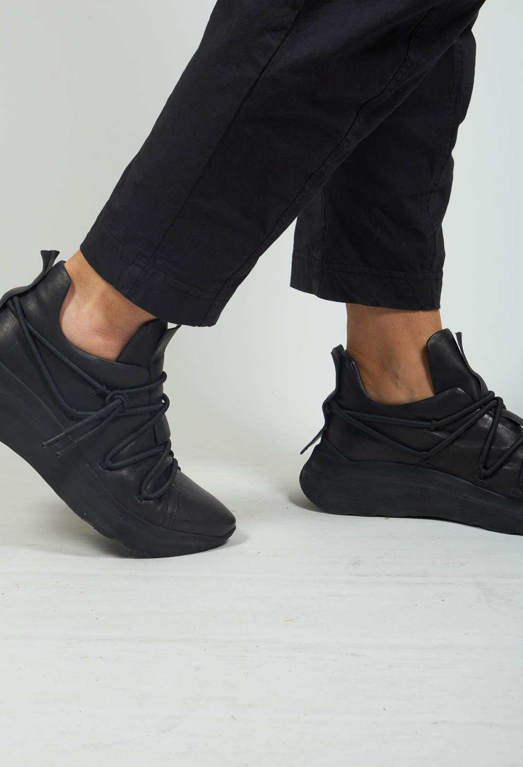 Leather Trainers with Elasticated Laces in Black