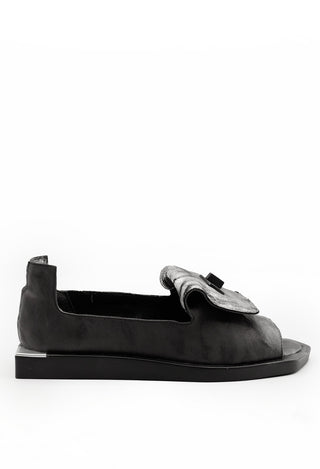 Open Toe Anwen Shoe in Black