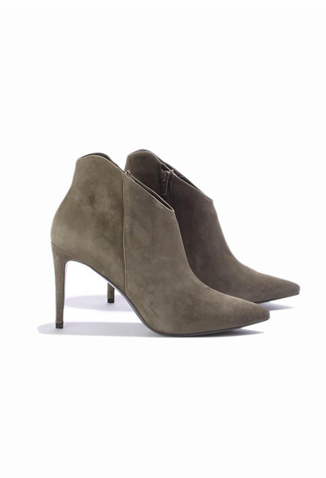 Heeled Suede Ankle Boot with Zip in Army