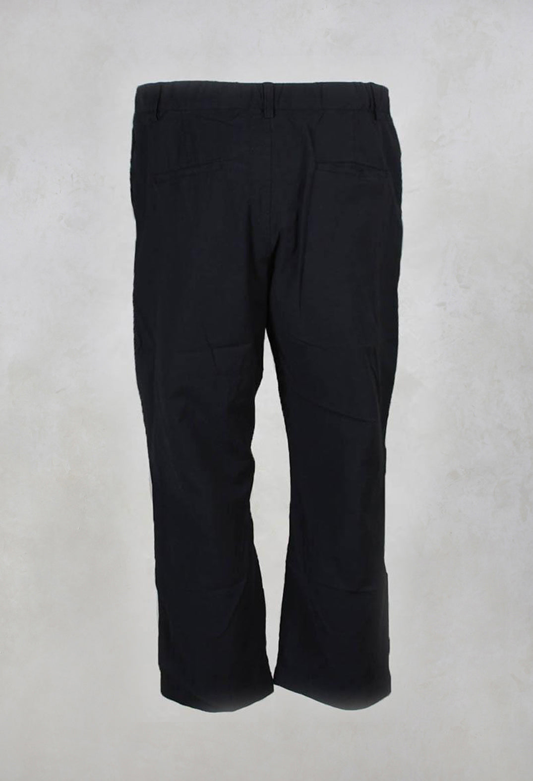 Hollie Ankle Grazer Trousers in Black