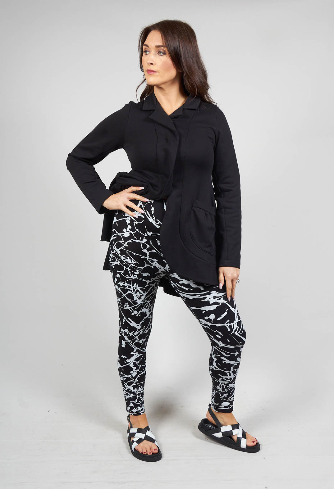 Ankle Cropped Leggings in Black with White Print