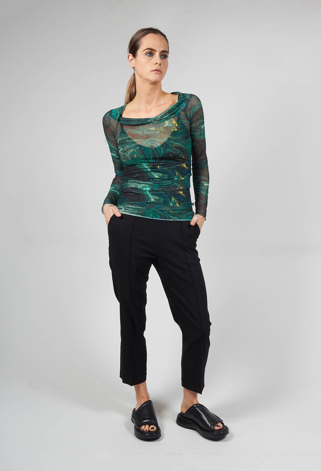Atik Shirt in Black Dark Green