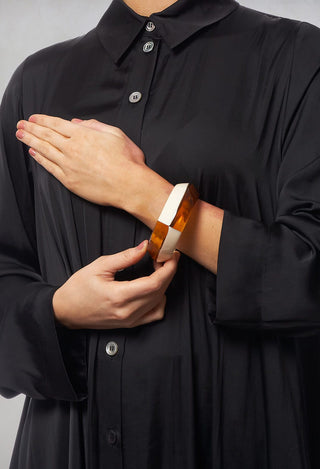 Bangle in Beige / Amber
