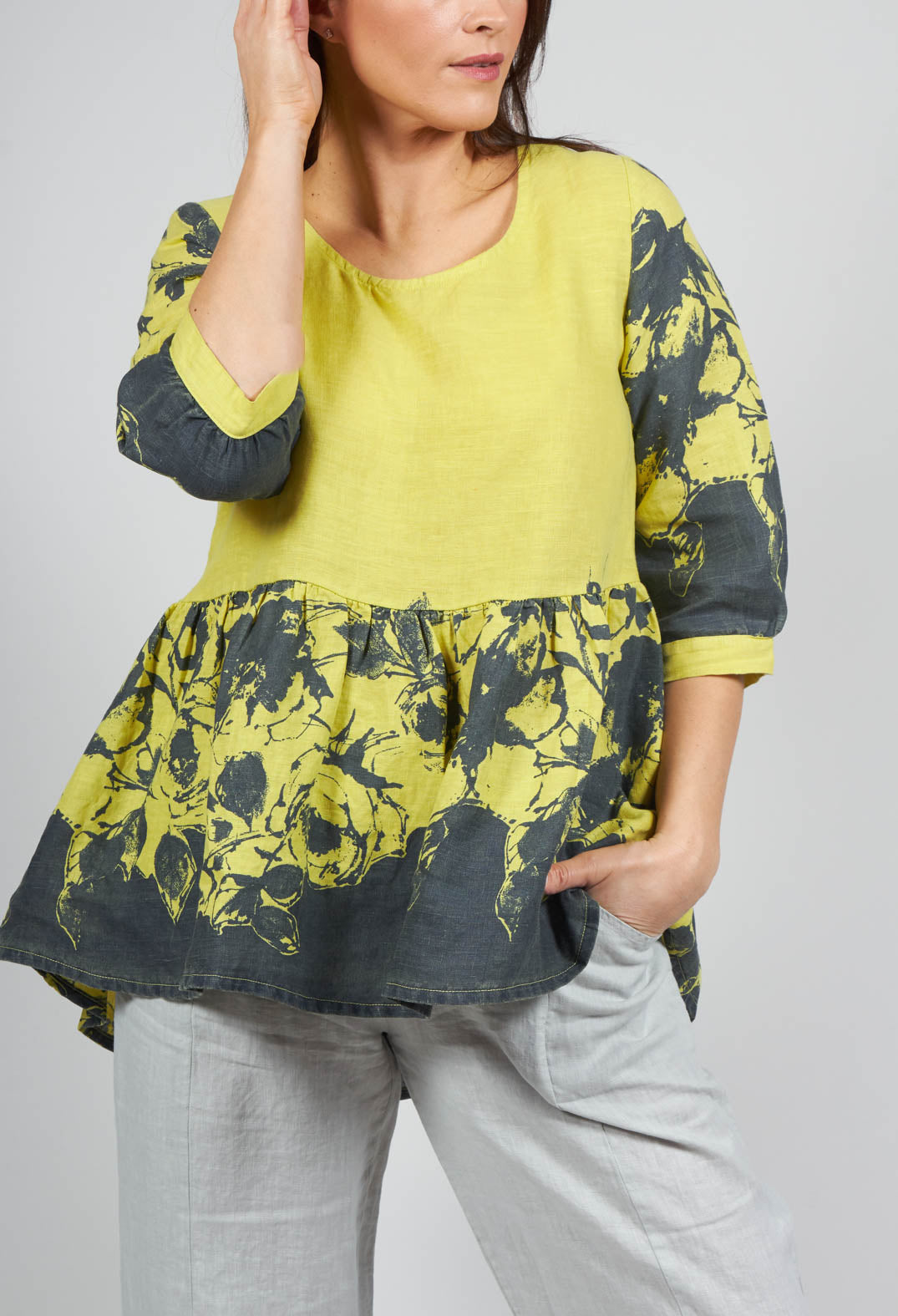 Blue Placement Print Linen Top in Citrus