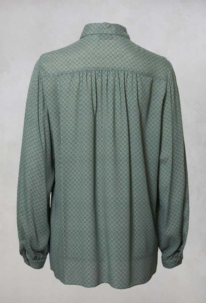 Casual Shirt in Mirto