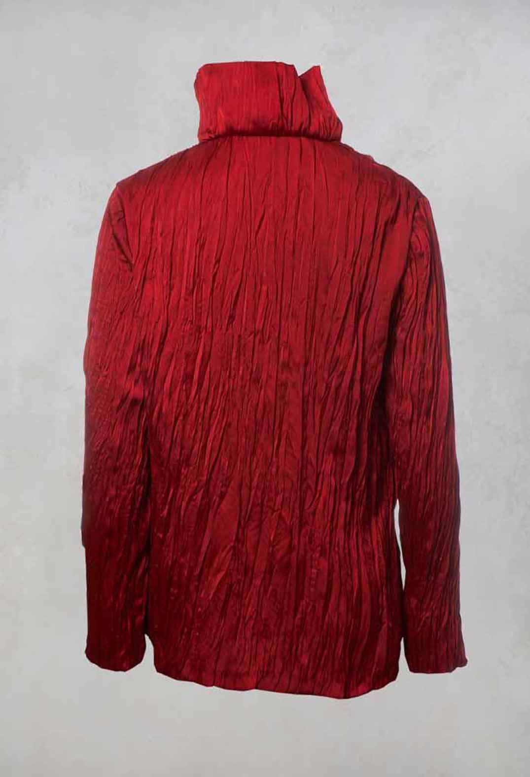 Crinkled Zipped Up Jacket in Red