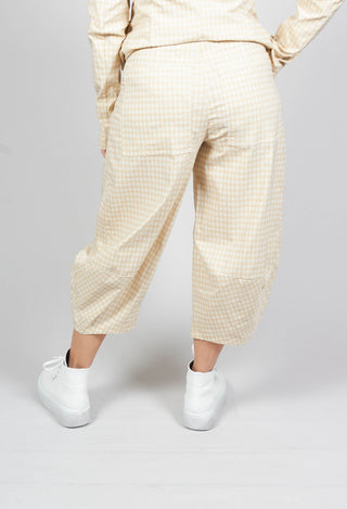 Cropped Trousers in Corn Check