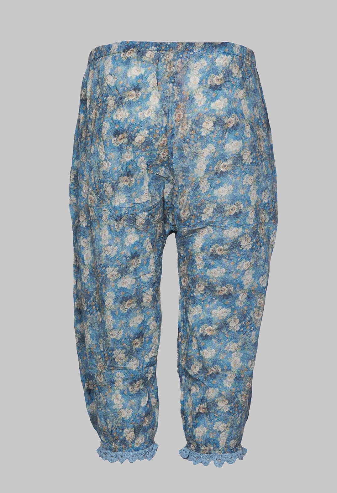 Cropped Trousers with Lace Detail Cuffs in Blue Flower