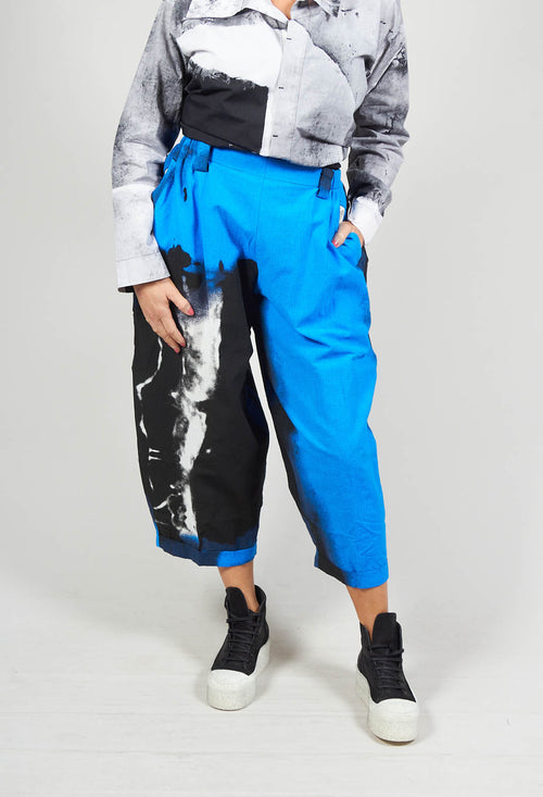 Cropped Trousers with Turnups in Blue Print