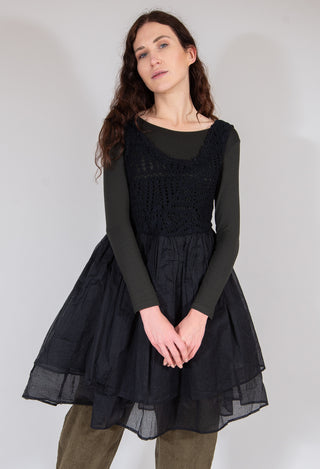 Sleeveless Pierrot Dress in Noir