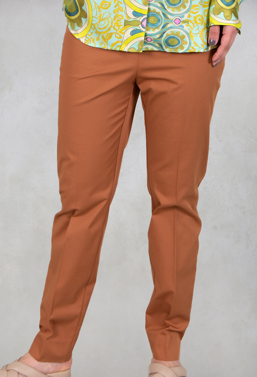 Skinny Trousers in Ocra-Ochre